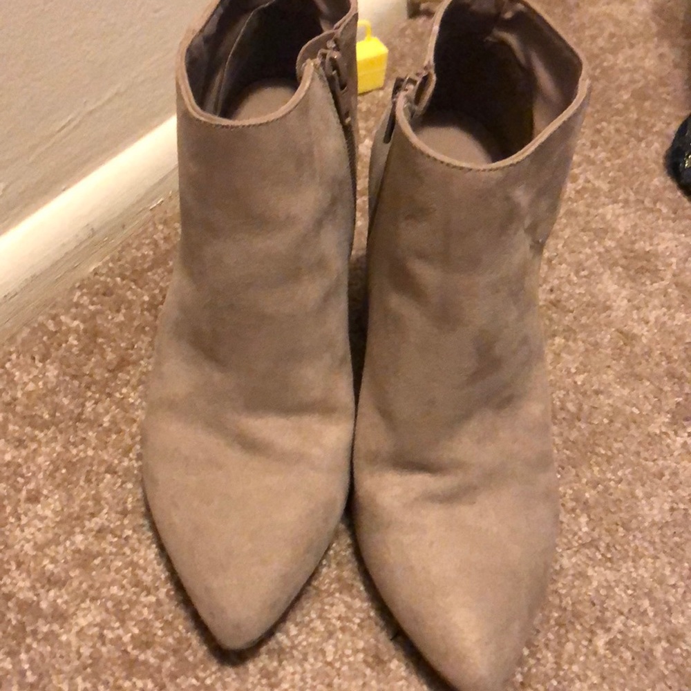 Taupe suede boots size 7